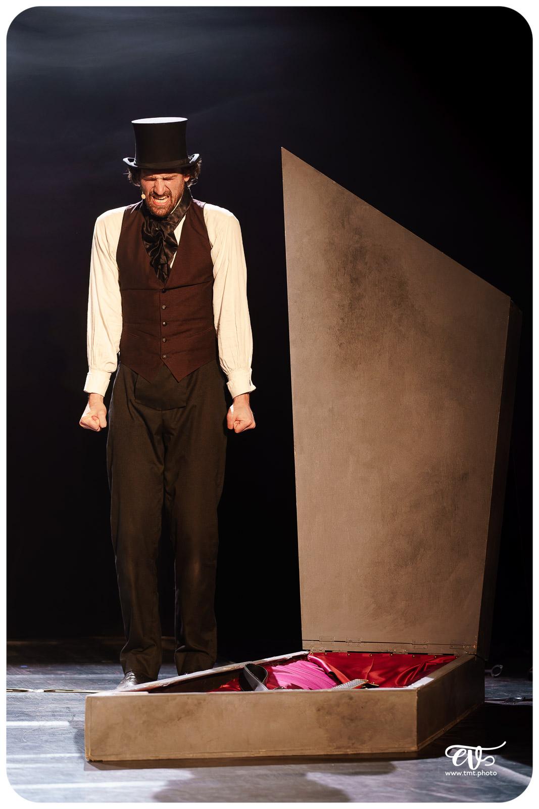 2023.05.14 CROQUE-MORTS CHANTEURS (CIE FIRMIN & HECTOR)